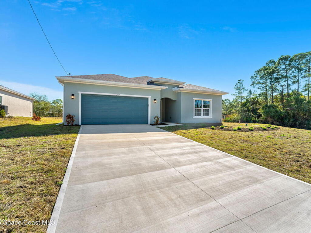 2367 Hagoplan Avenue, Palm Bay, FL 32908