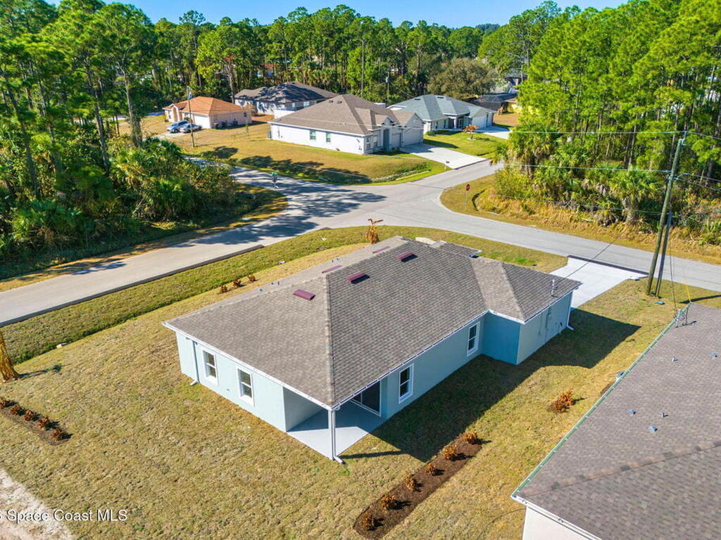 2367 Hagoplan Avenue, Palm Bay, FL 32908