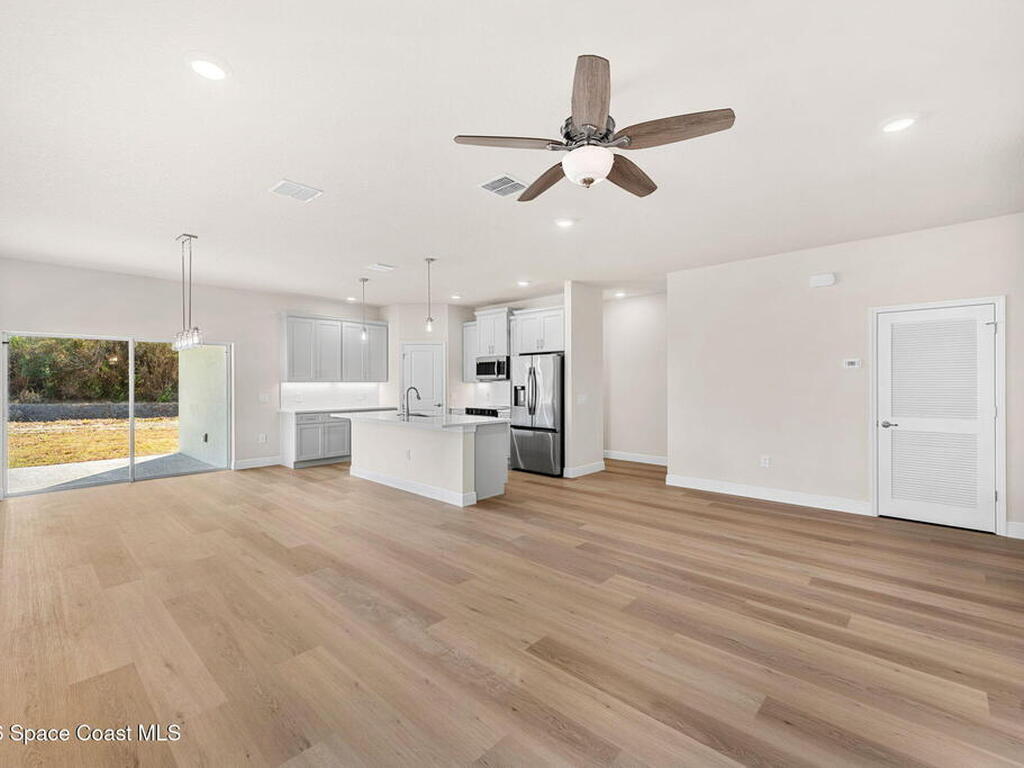 2367 Hagoplan Avenue, Palm Bay, FL 32908