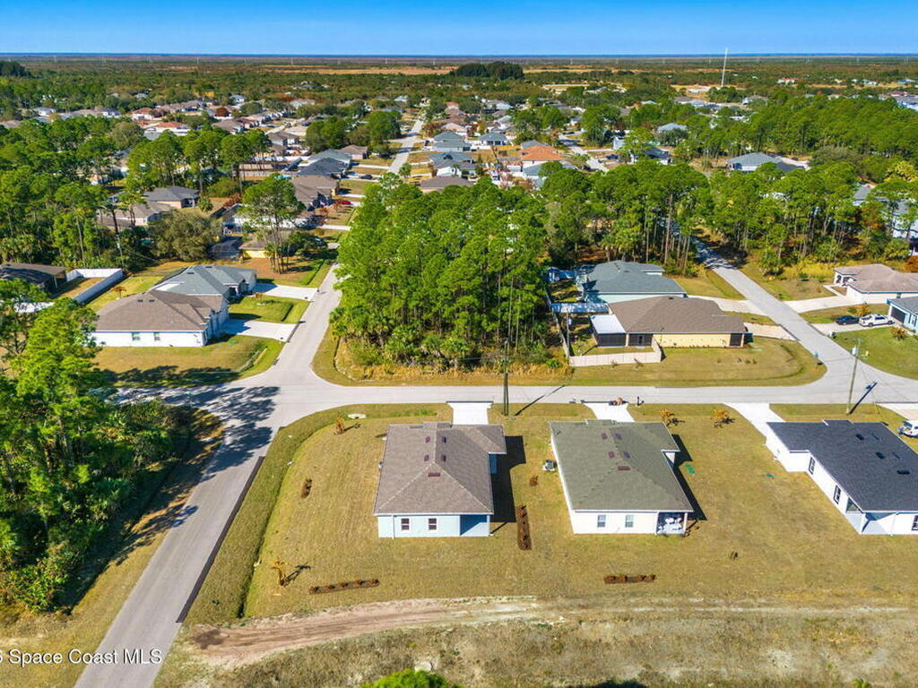 2367 Hagoplan Avenue, Palm Bay, FL 32908