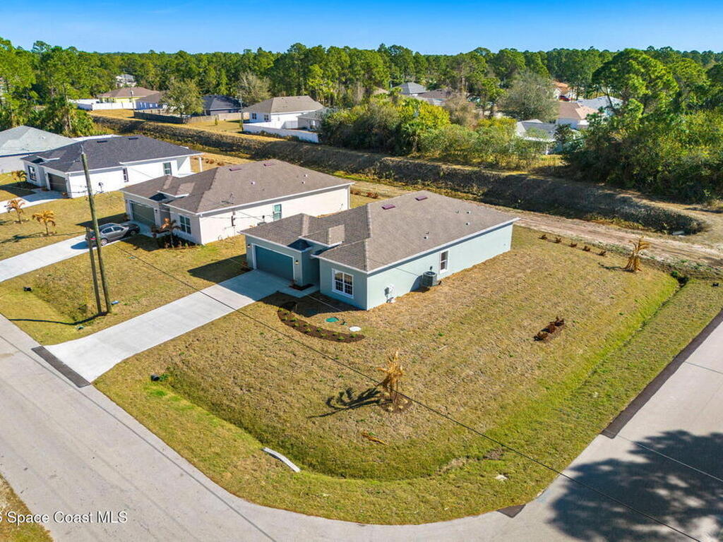 2367 Hagoplan Avenue, Palm Bay, FL 32908
