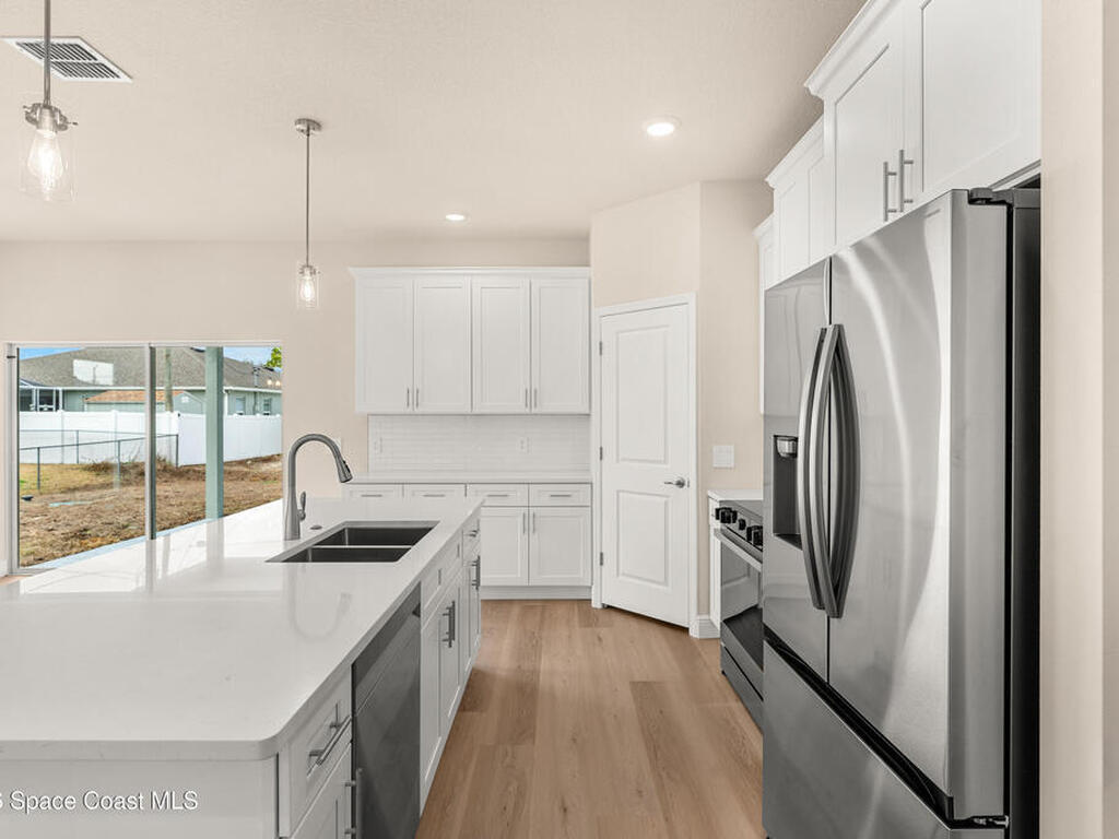 455 Mimosa Street, Palm Bay, FL 32908