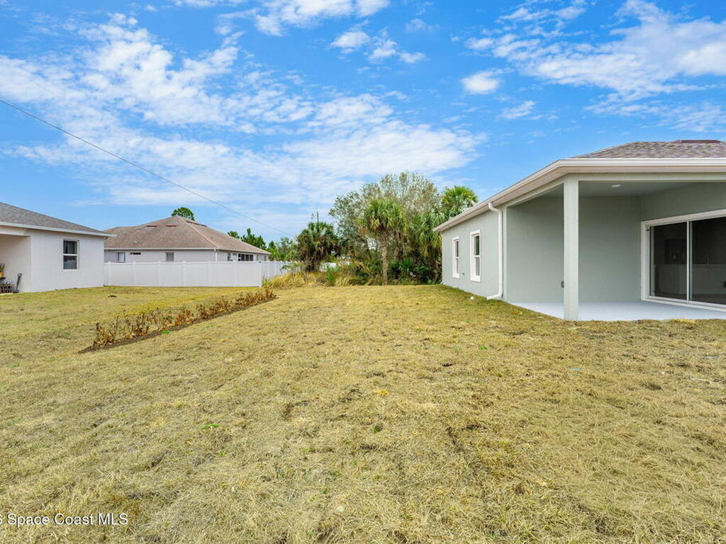 455 Mimosa Street, Palm Bay, FL 32908