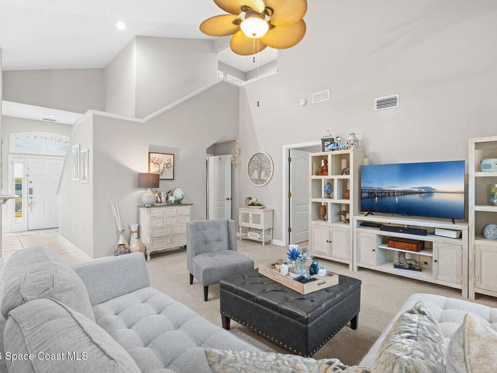 400 Lofts Drive, Melbourne, FL 32940