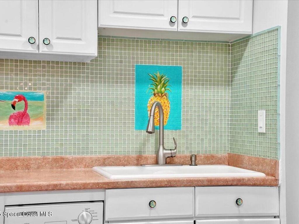 126 W Alachua Lane, Cocoa Beach, FL 32931