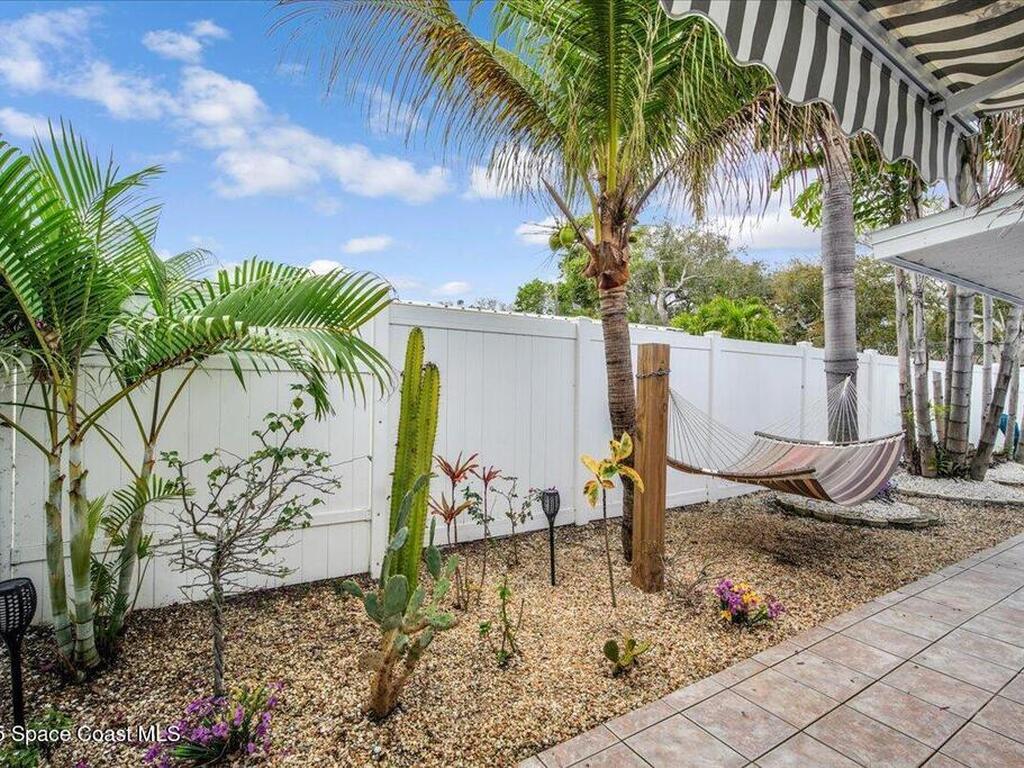 126 W Alachua Lane, Cocoa Beach, FL 32931