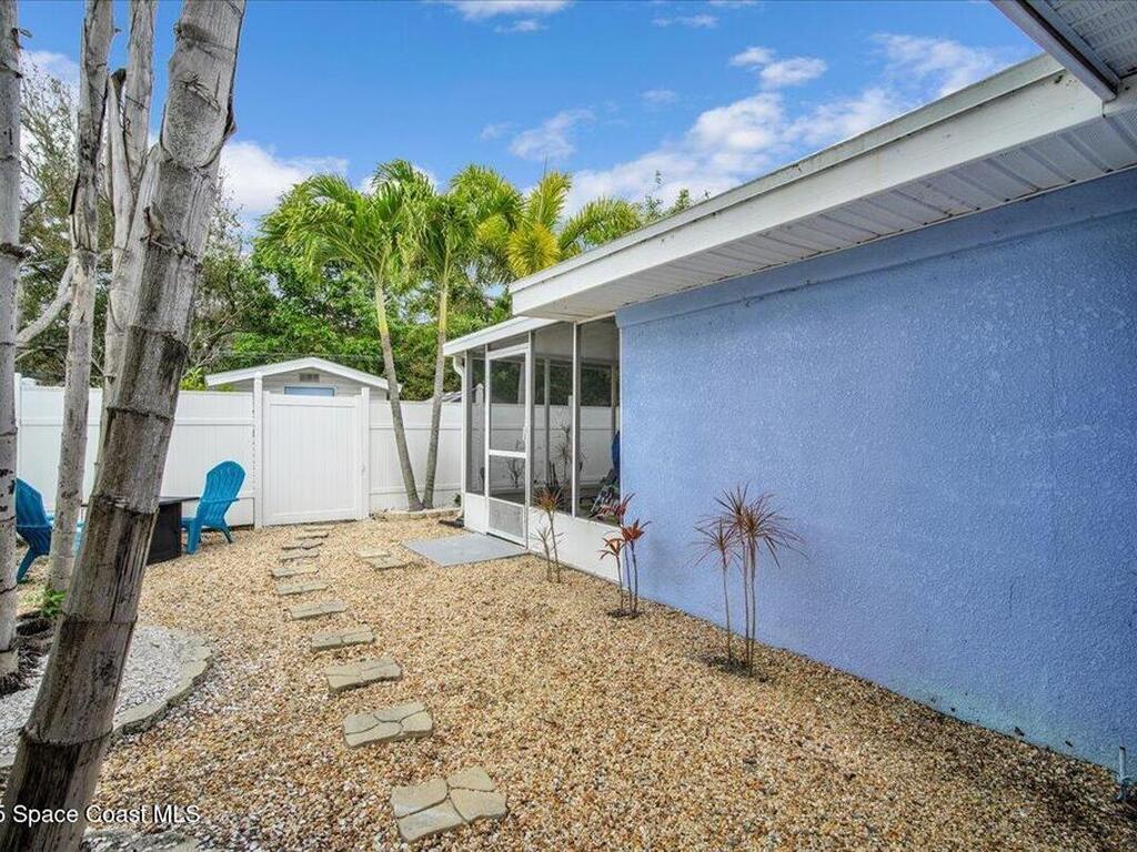 126 W Alachua Lane, Cocoa Beach, FL 32931