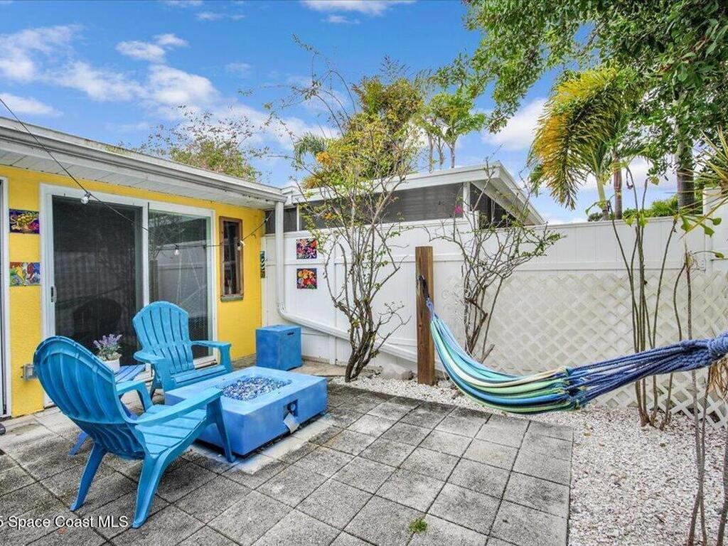 126 W Alachua Lane, Cocoa Beach, FL 32931