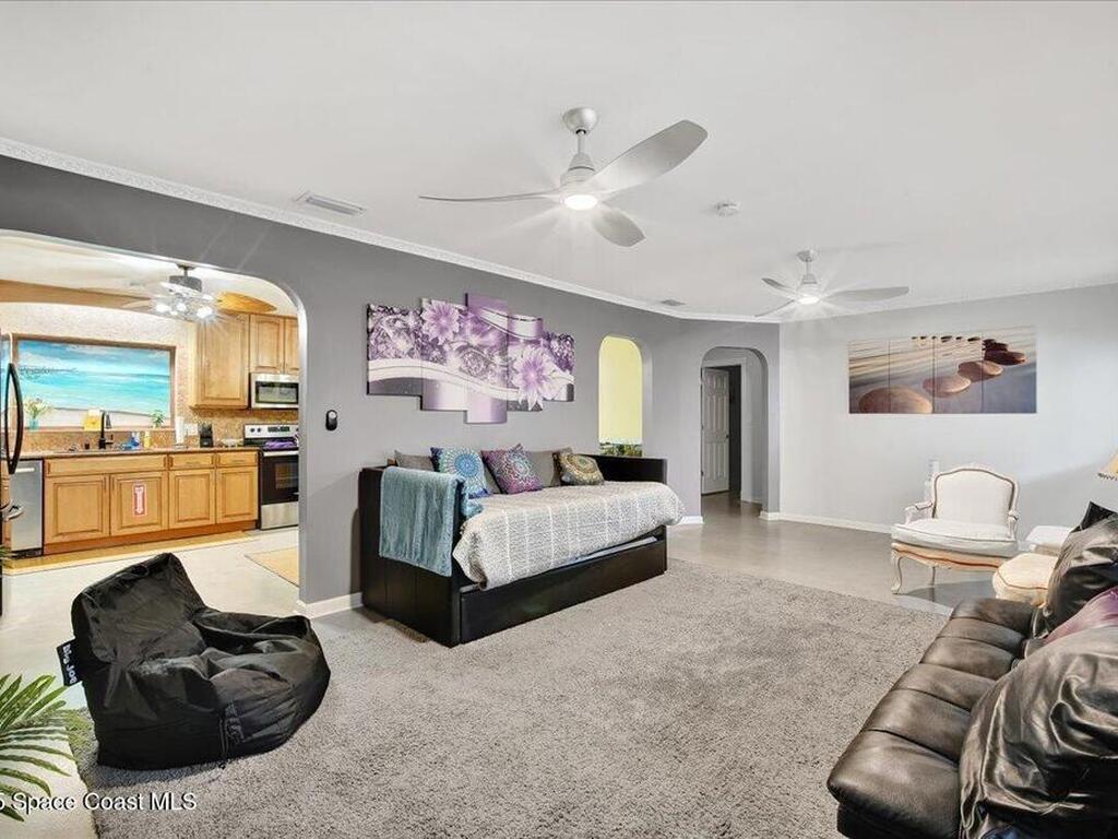 126 W Alachua Lane, Cocoa Beach, FL 32931