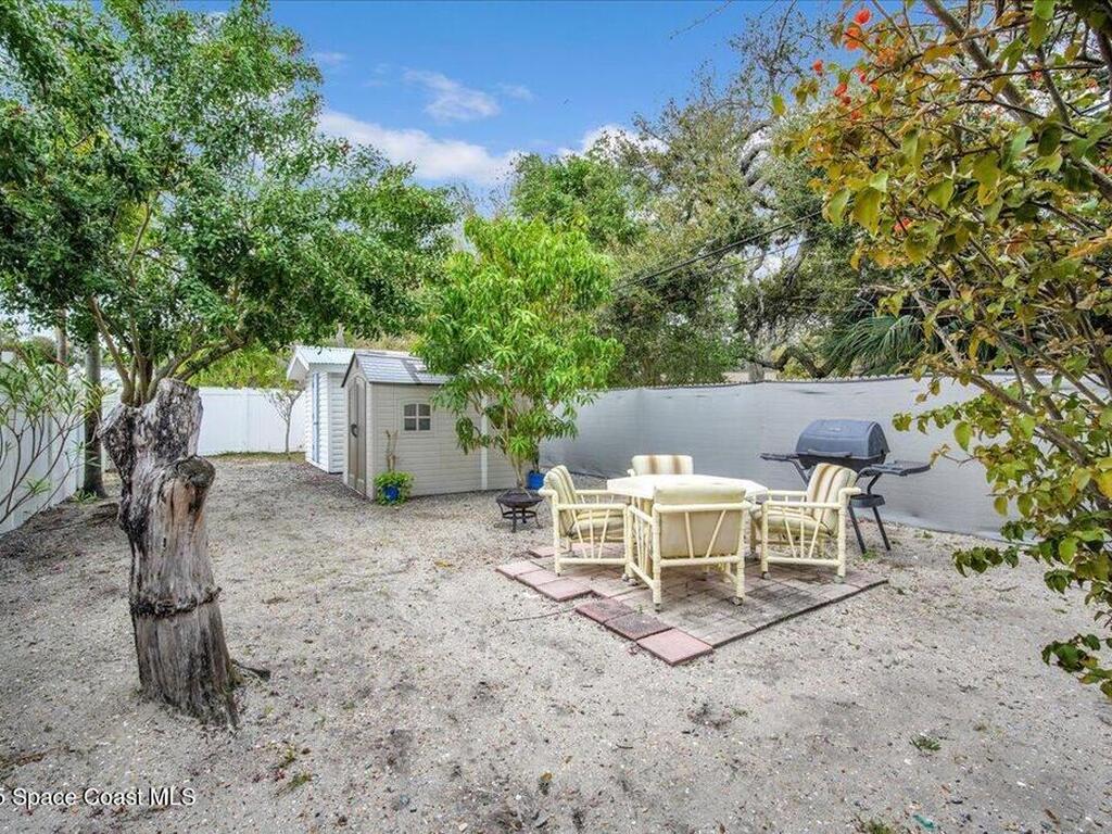 126 W Alachua Lane, Cocoa Beach, FL 32931