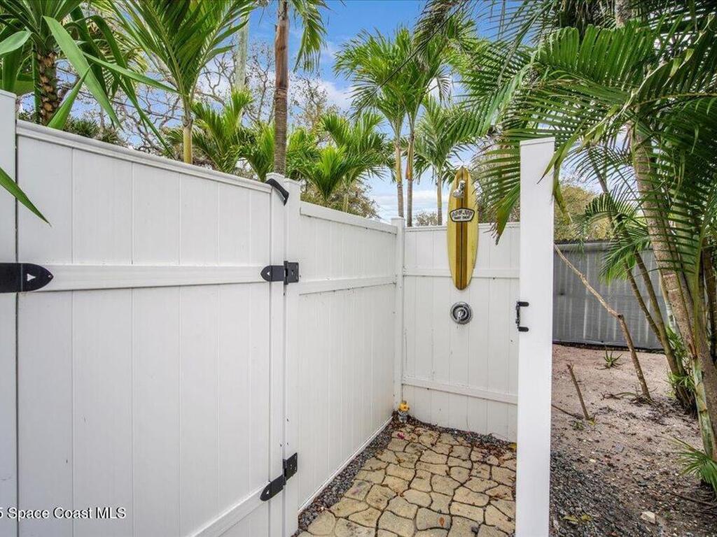 126 W Alachua Lane, Cocoa Beach, FL 32931