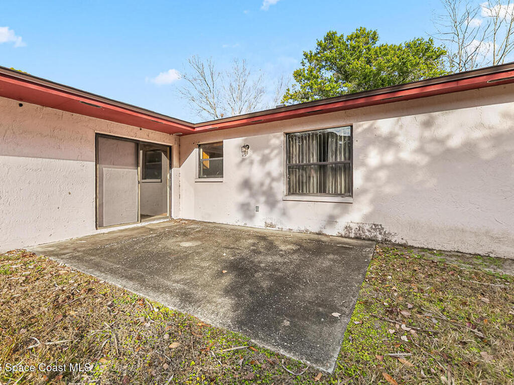 834 Lamplighter Drive, Palm Bay, FL 32907