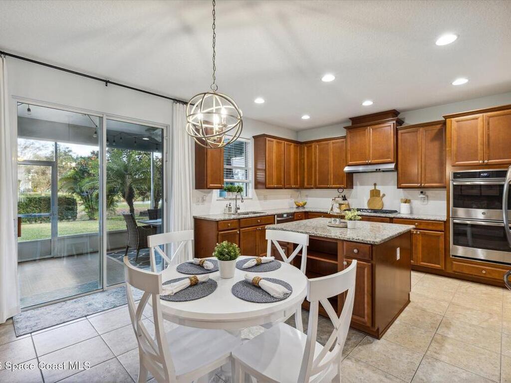 1383 Vestavia Circle, Melbourne, FL 32940