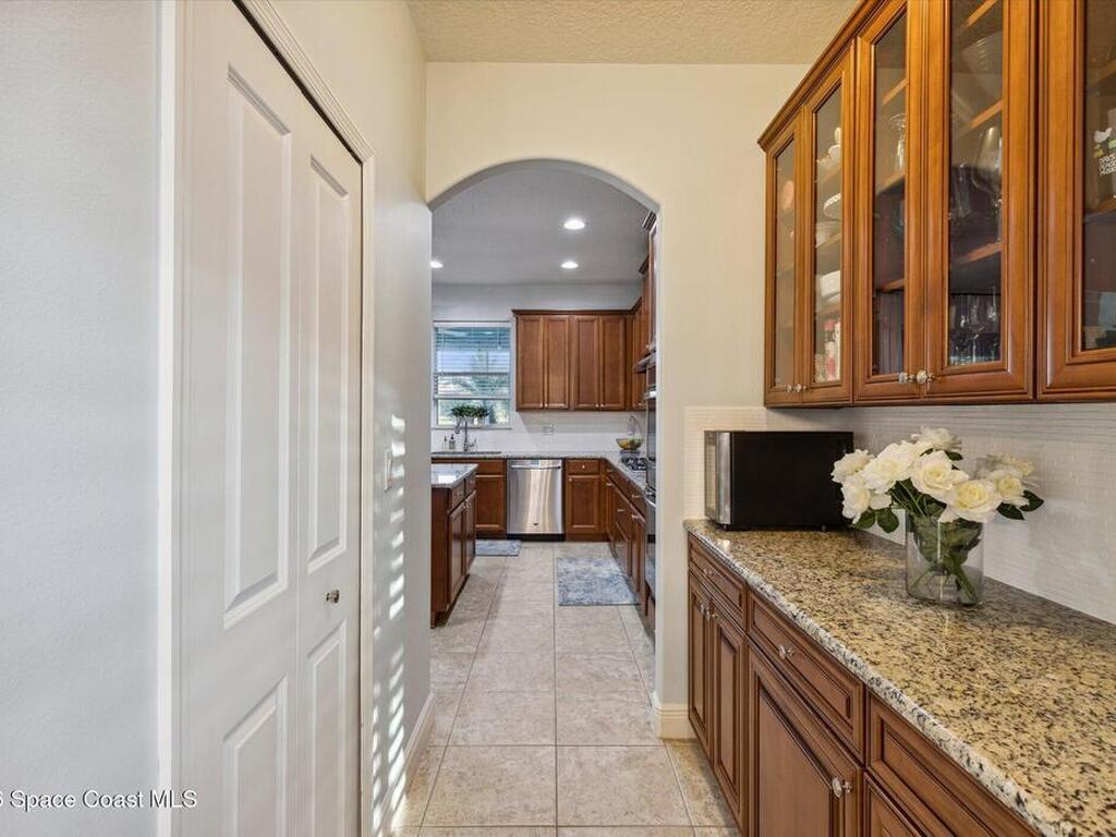 1383 Vestavia Circle, Melbourne, FL 32940