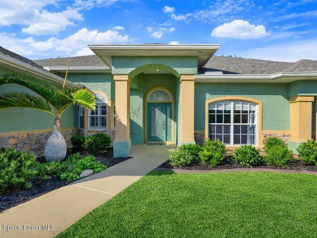 360 Treasure Lagoon Lane, Merritt Island, FL 32953