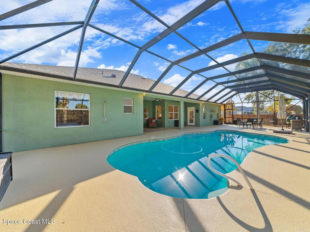 360 Treasure Lagoon Lane, Merritt Island, FL 32953