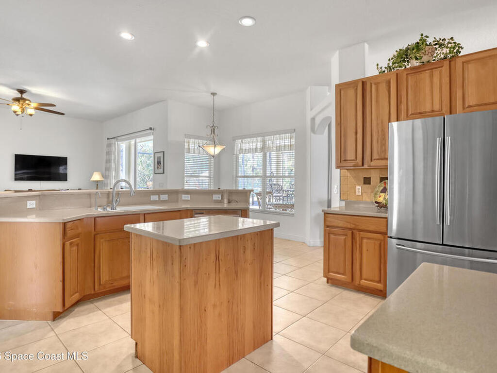 130 Brandy Creek Circle, Palm Bay, FL 32909