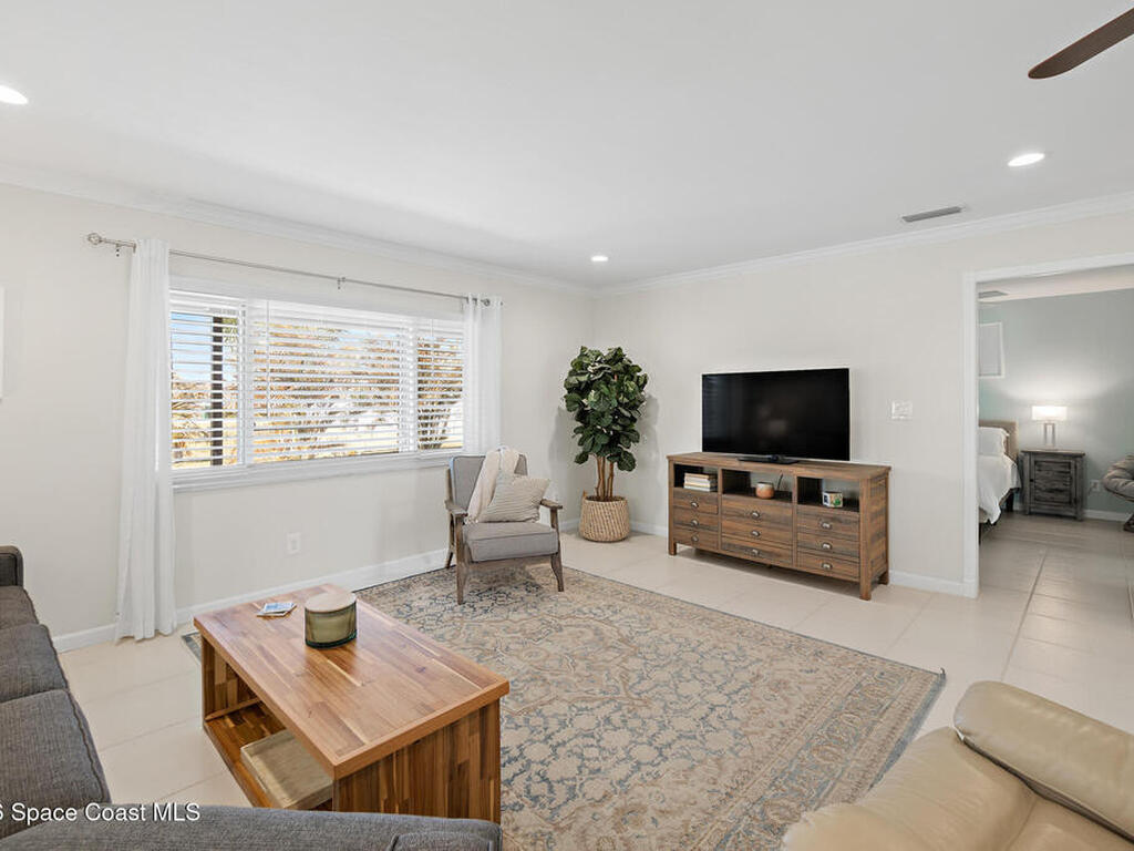 118 Skyline Circle, Satellite Beach, FL 32937