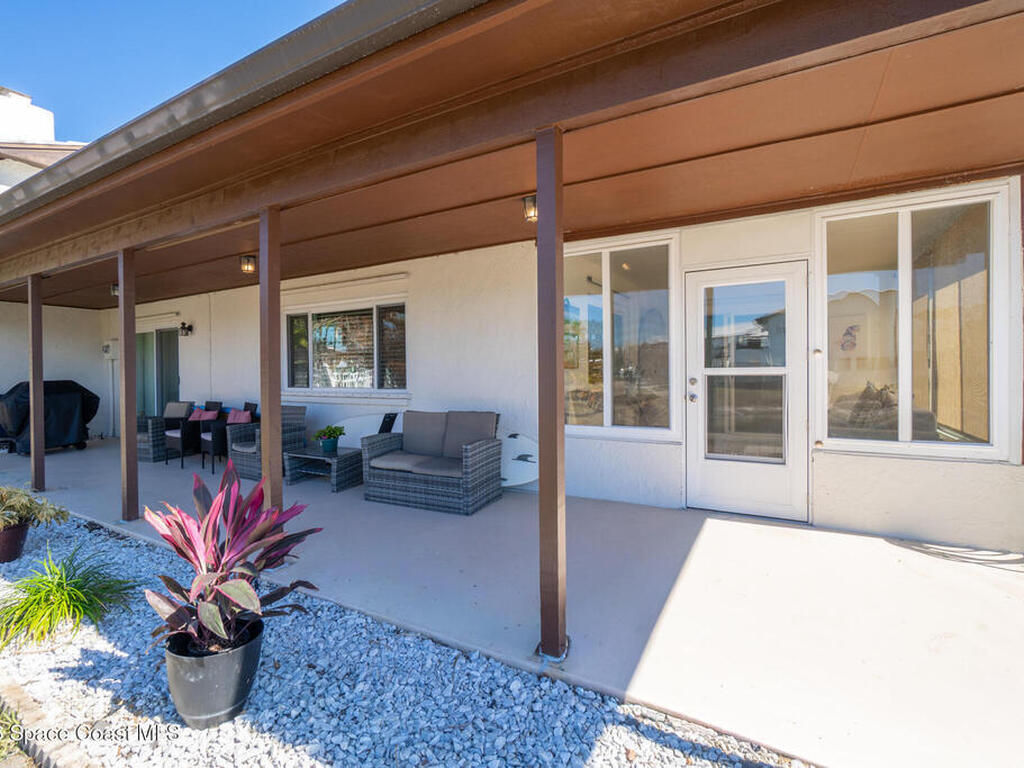 118 Skyline Circle, Satellite Beach, FL 32937