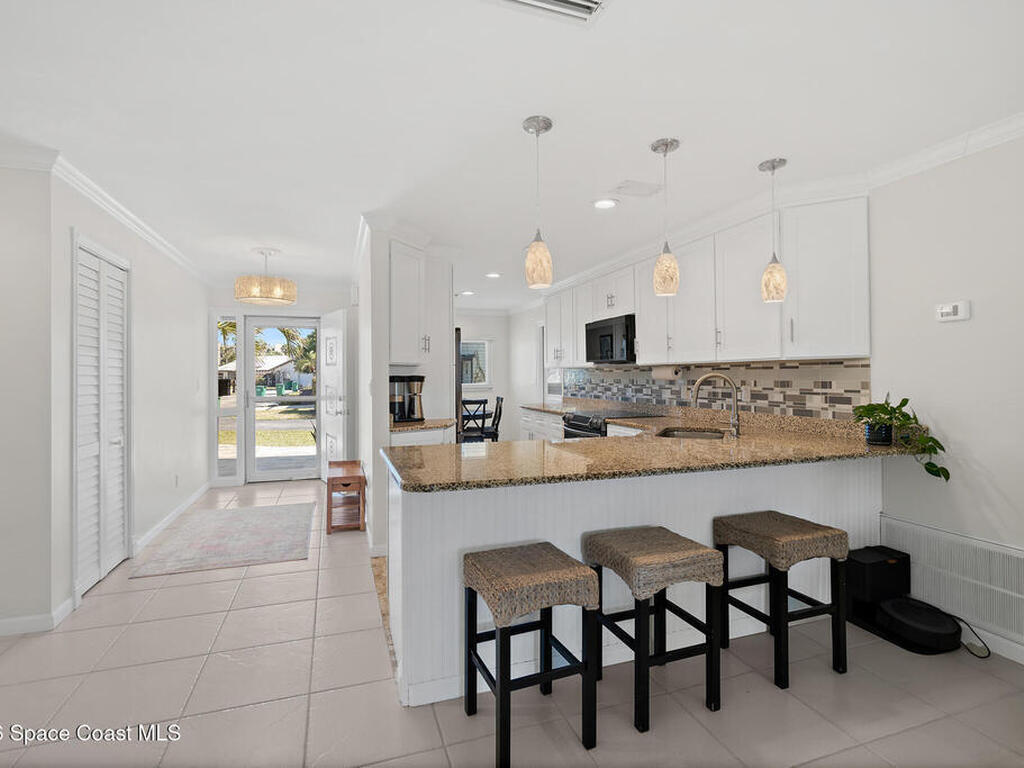 118 Skyline Circle, Satellite Beach, FL 32937