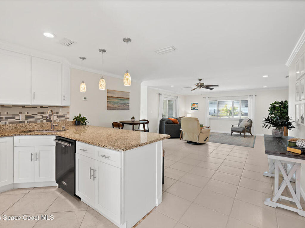 118 Skyline Circle, Satellite Beach, FL 32937