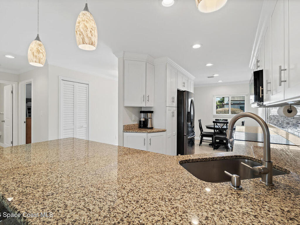 118 Skyline Circle, Satellite Beach, FL 32937