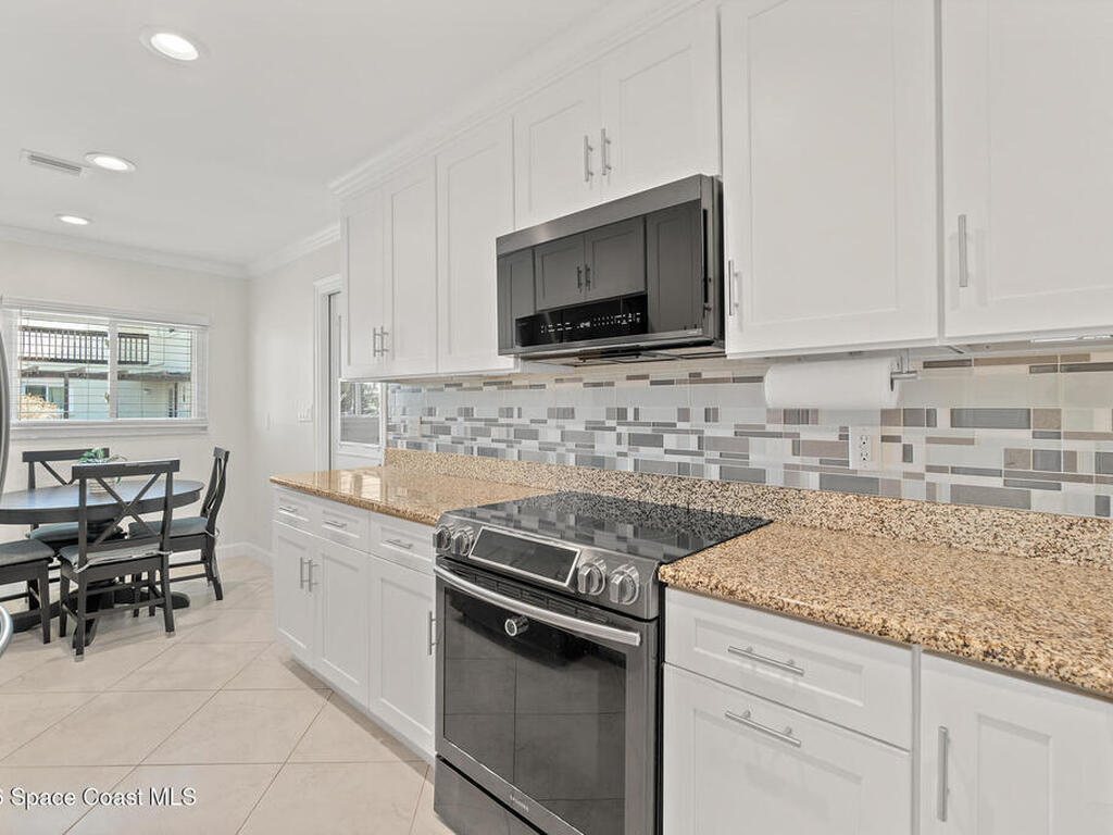 118 Skyline Circle, Satellite Beach, FL 32937