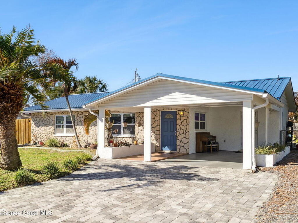 207 2nd Street, Merritt Island, FL 32953