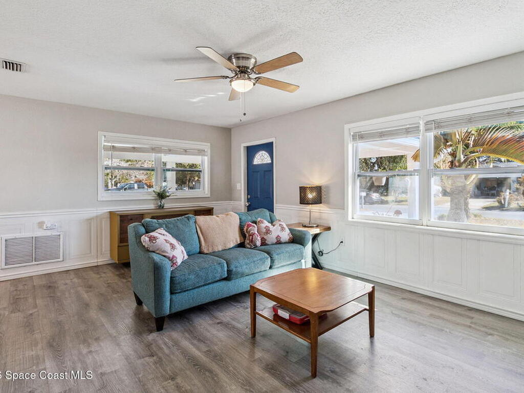 207 2nd Street, Merritt Island, FL 32953