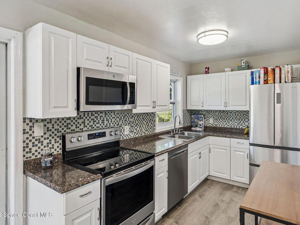 207 2nd Street, Merritt Island, FL 32953