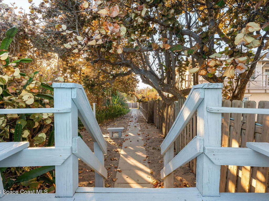 171 Tramore Place, Melbourne Beach, FL 32951