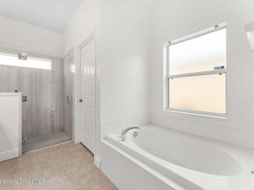 570 Martello Way, Melbourne, FL 32901