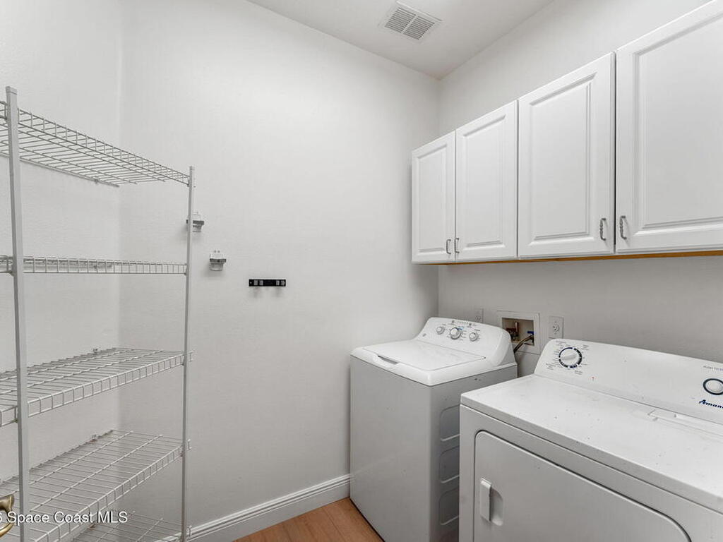 570 Martello Way, Melbourne, FL 32901