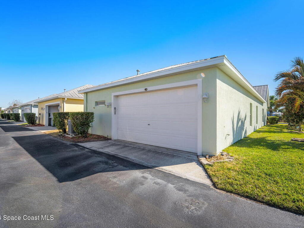 570 Martello Way, Melbourne, FL 32901