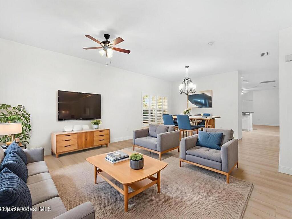 570 Martello Way, Melbourne, FL 32901