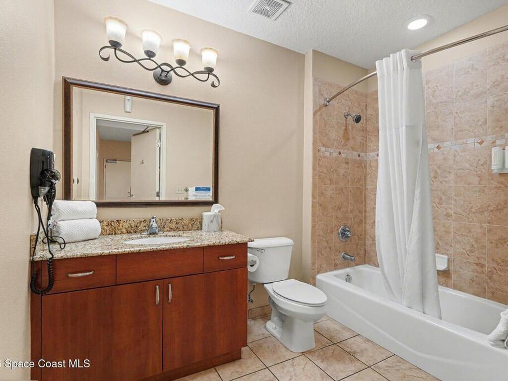 1653 N Us Highway 1, Ormond Beach, FL 32174