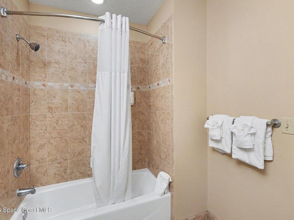 1653 N Us Highway 1, Ormond Beach, FL 32174