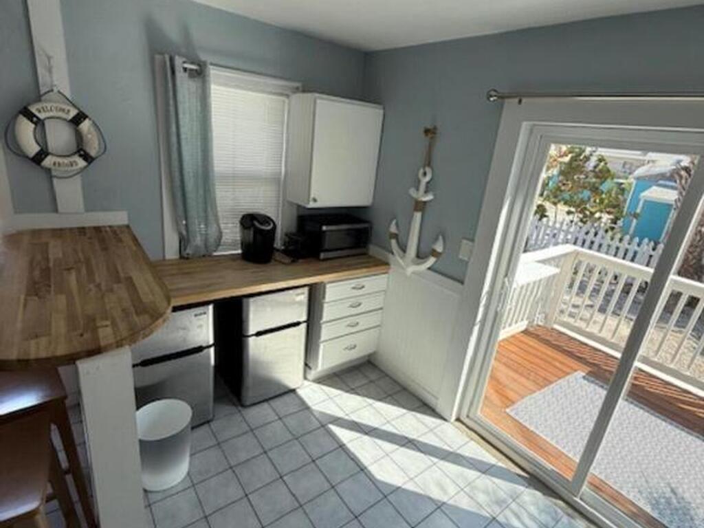 2179 Pineapple Avenue, Melbourne, FL 32935