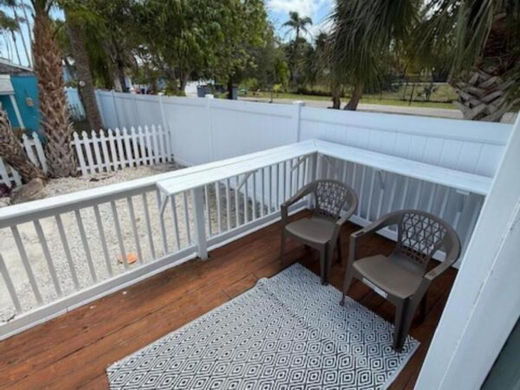 2179 Pineapple Avenue, Melbourne, FL 32935