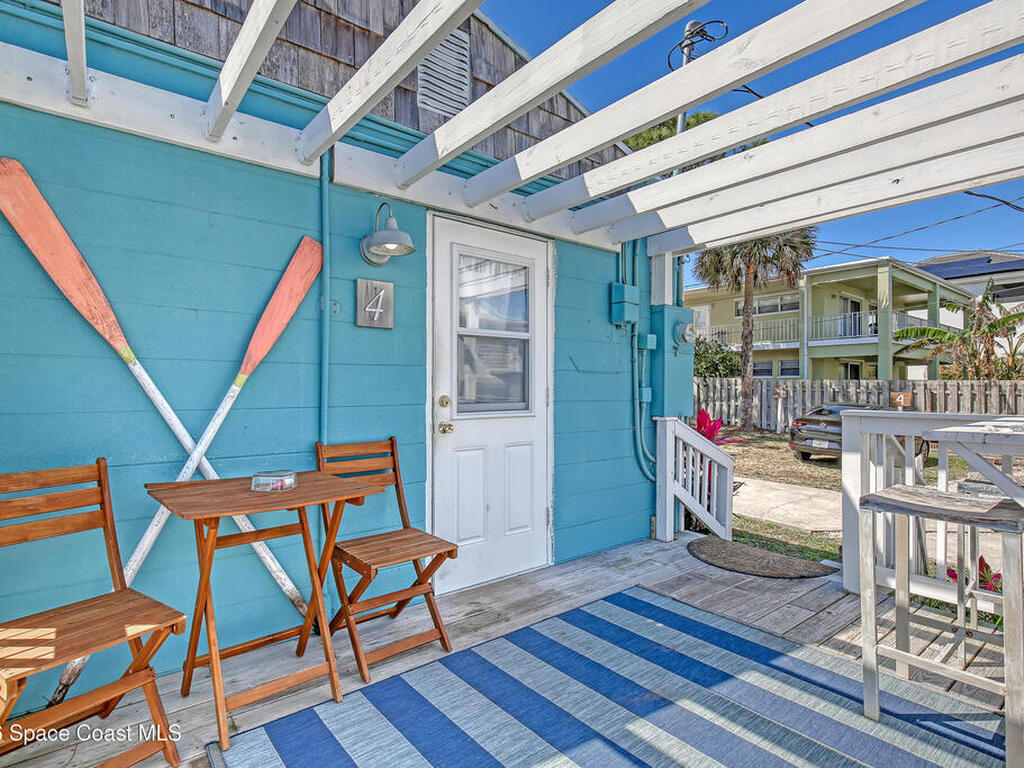 2179 Pineapple Avenue, Melbourne, FL 32935