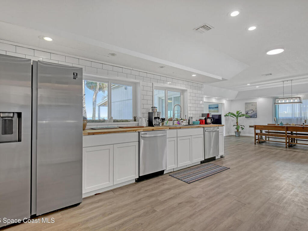 2179 Pineapple Avenue, Melbourne, FL 32935