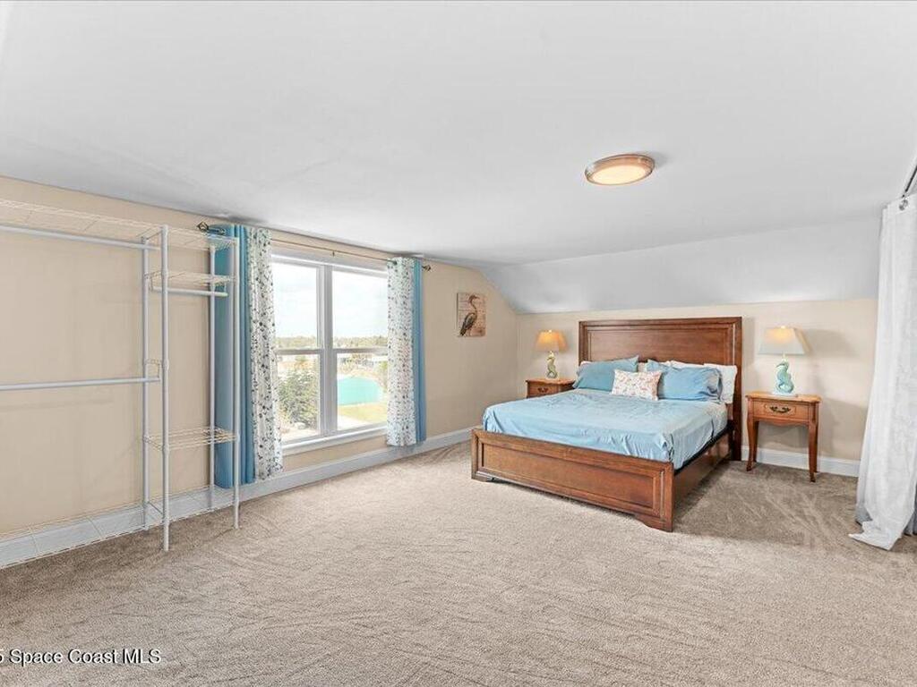 8865 Central Avenue, Micco, FL 32976