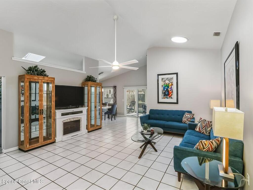 984 S Fork Circle, Melbourne, FL 32901