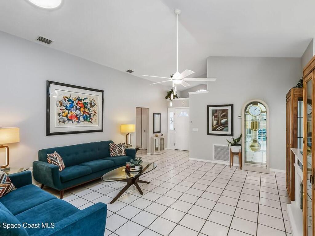 984 S Fork Circle, Melbourne, FL 32901