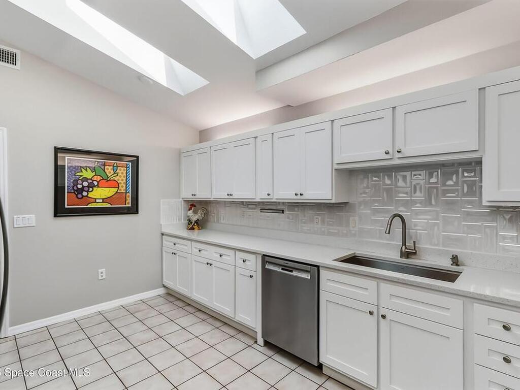 984 S Fork Circle, Melbourne, FL 32901