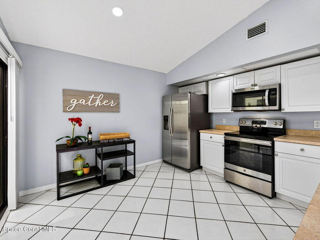 597 Pine Forest Court, Melbourne, FL 32940