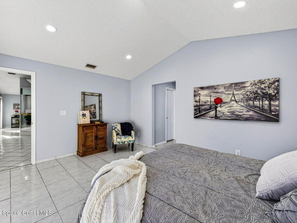 597 Pine Forest Court, Melbourne, FL 32940