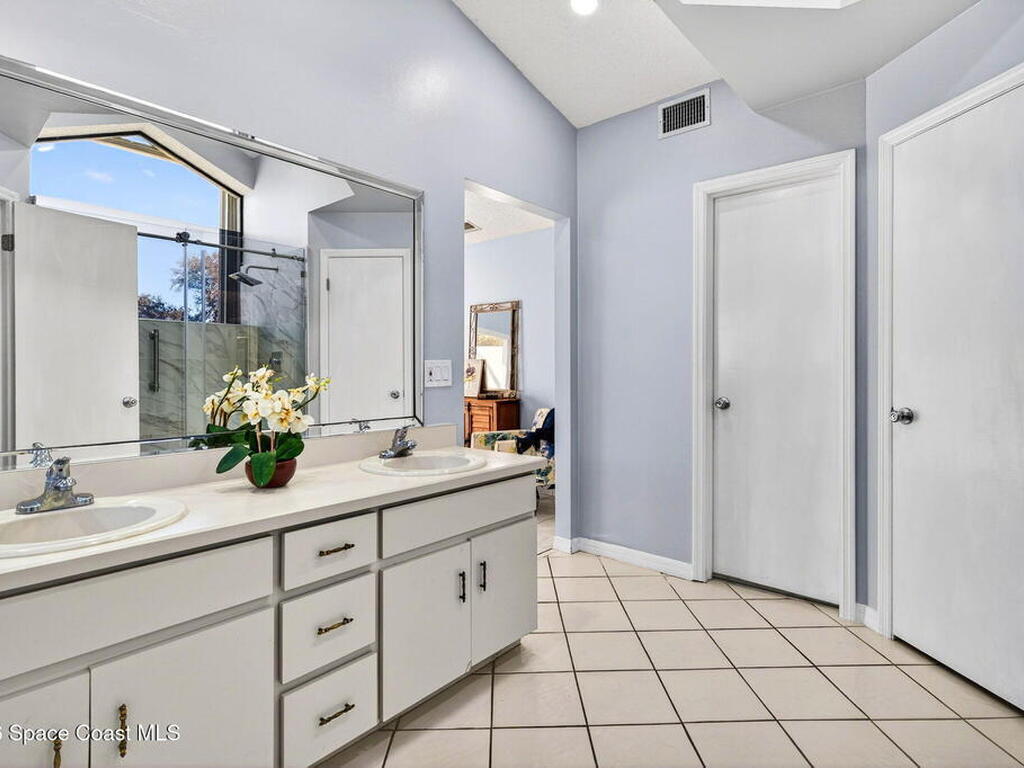 597 Pine Forest Court, Melbourne, FL 32940