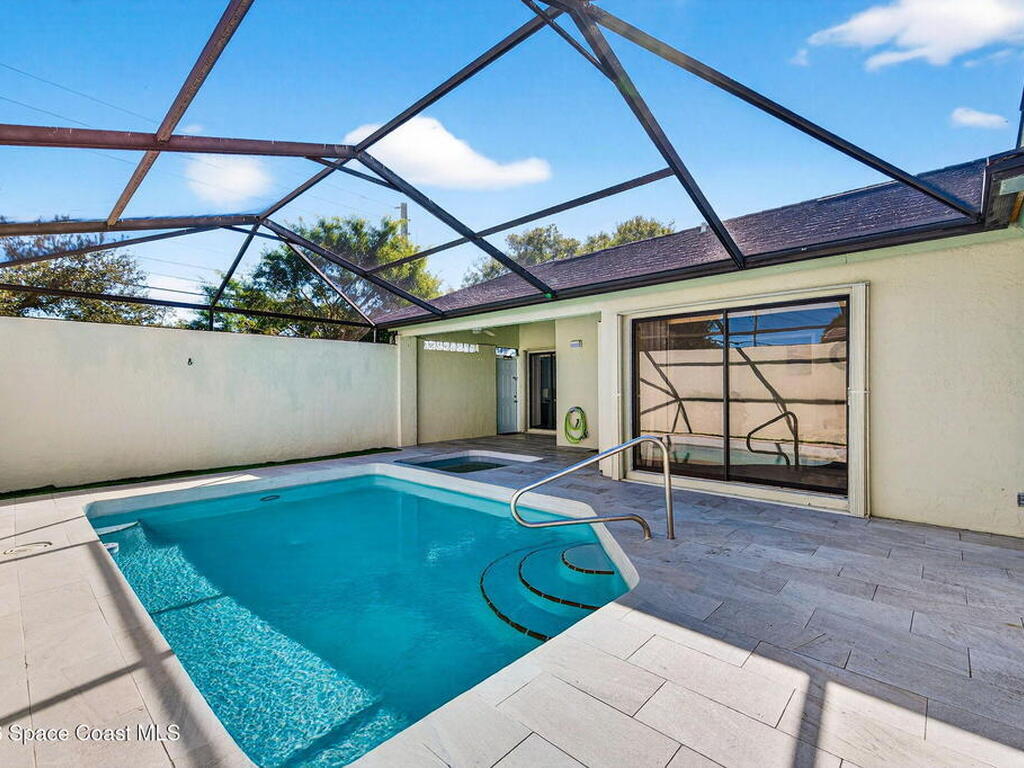 597 Pine Forest Court, Melbourne, FL 32940