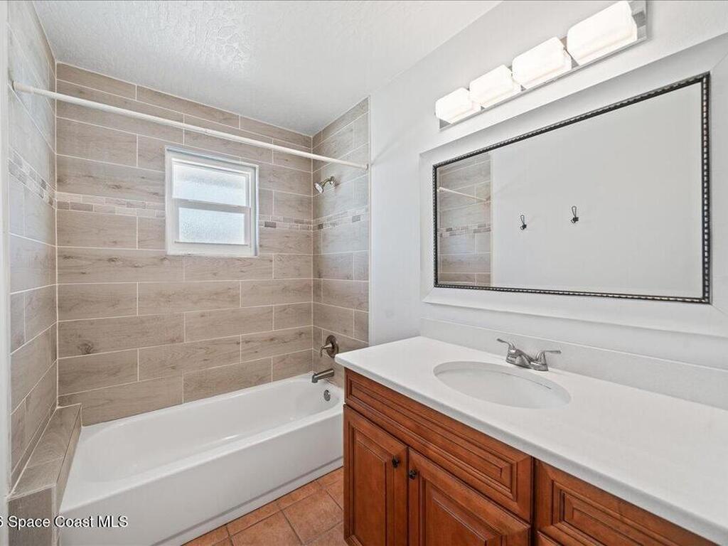 300 Amberjack Place, Melbourne Beach, FL 32951